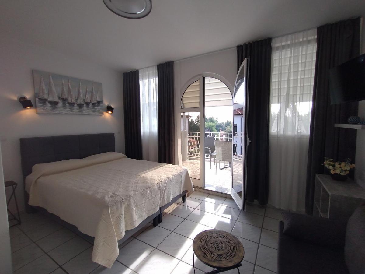Apartments Ana - Rovinj Ruang foto