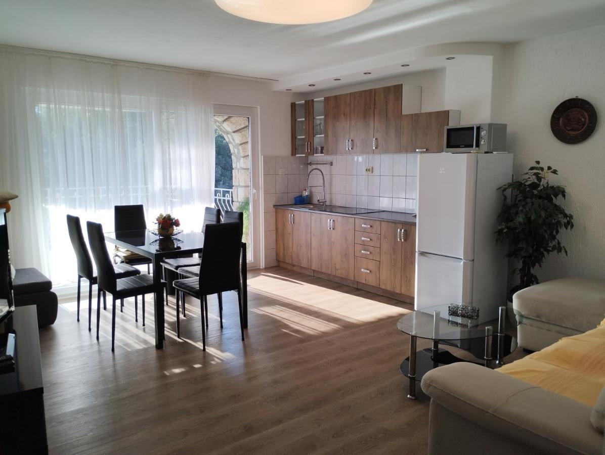 Apartments Ana - Rovinj Bagian luar foto