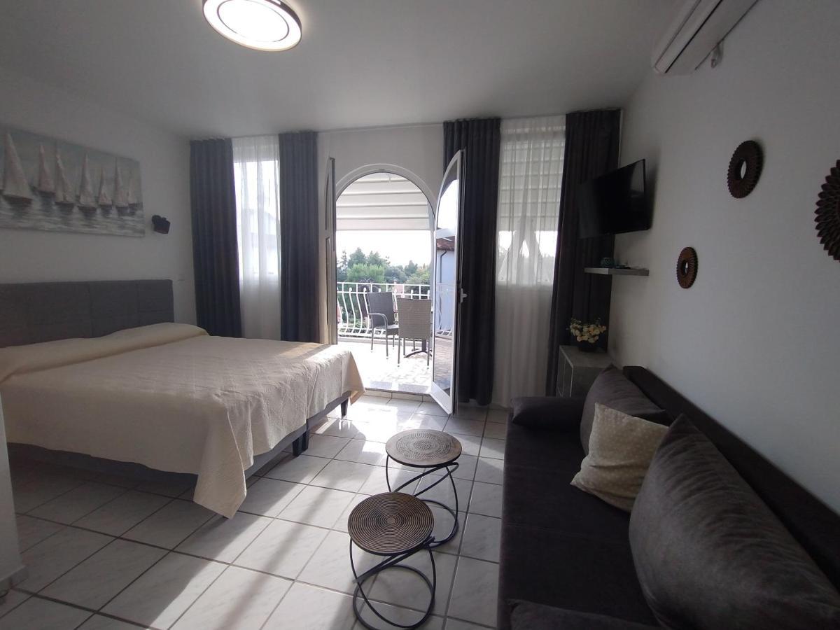 Apartments Ana - Rovinj Bagian luar foto