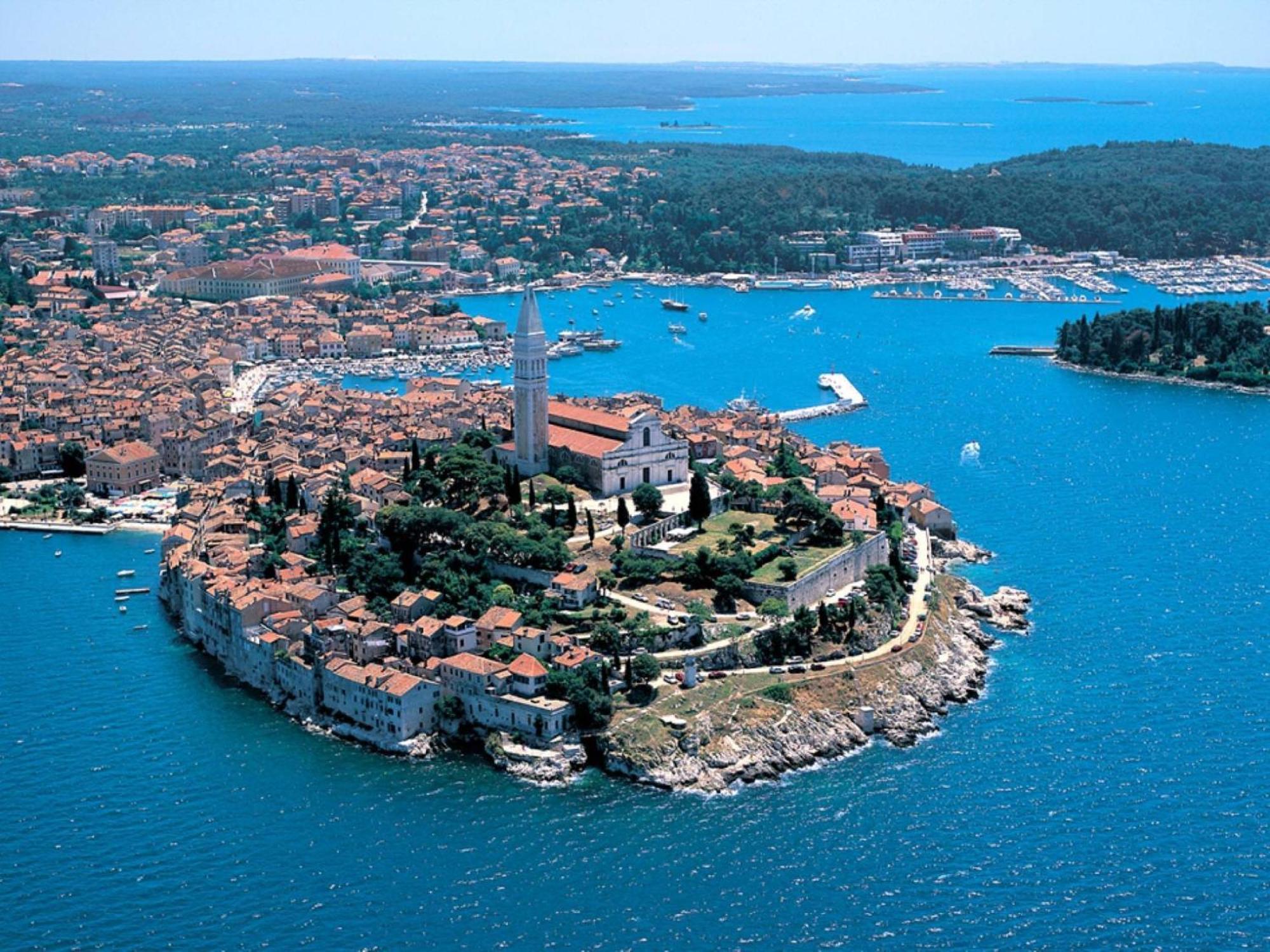 Apartments Ana - Rovinj Bagian luar foto