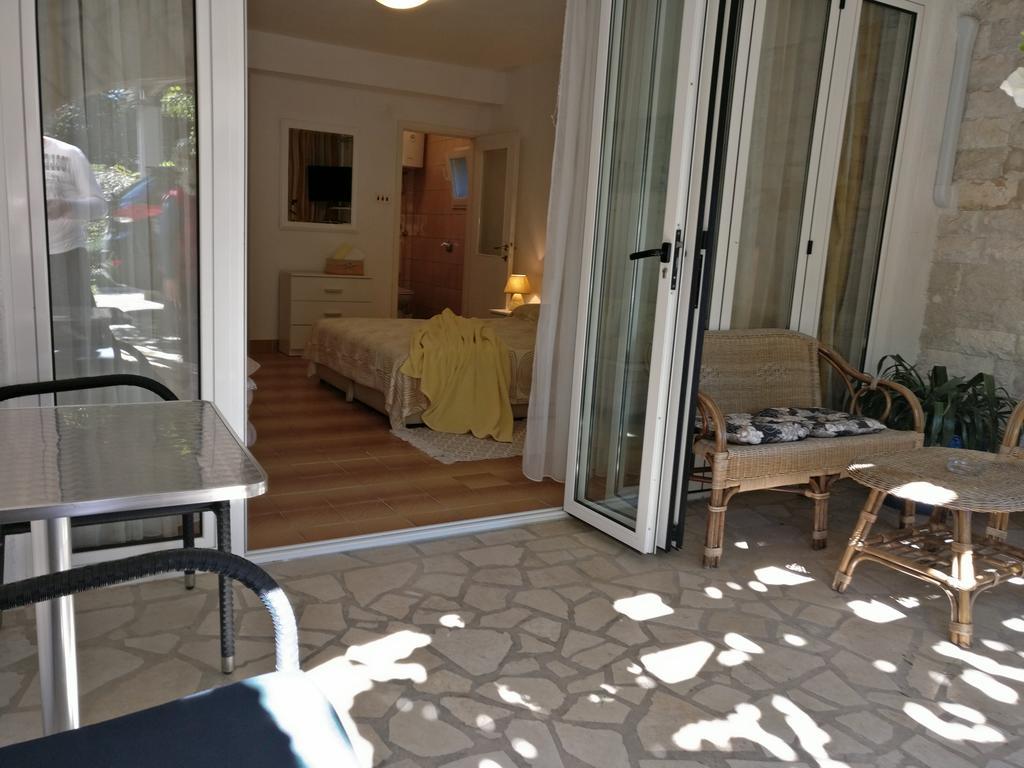 Apartments Ana - Rovinj Bagian luar foto