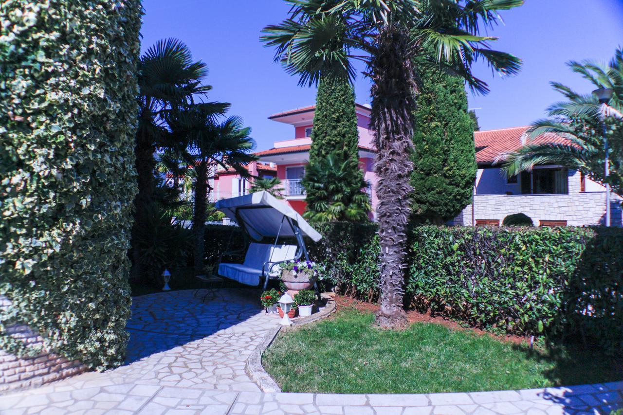 Apartments Ana - Rovinj Bagian luar foto