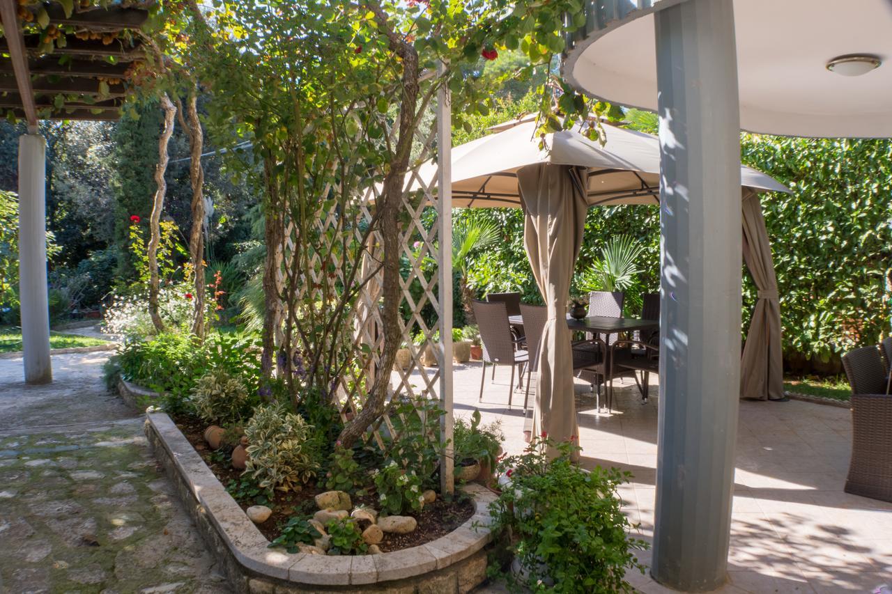 Apartments Ana - Rovinj Bagian luar foto