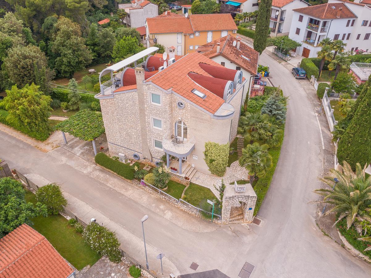 Apartments Ana - Rovinj Bagian luar foto